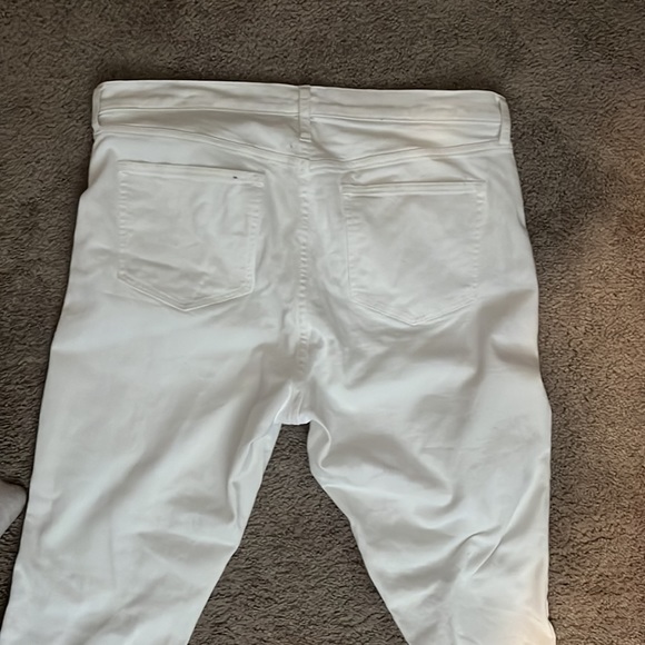 Gap like new condition white pants - Picture 4 of 8